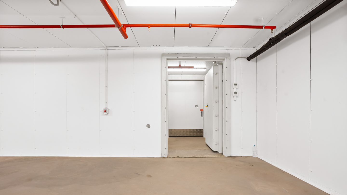 Vault